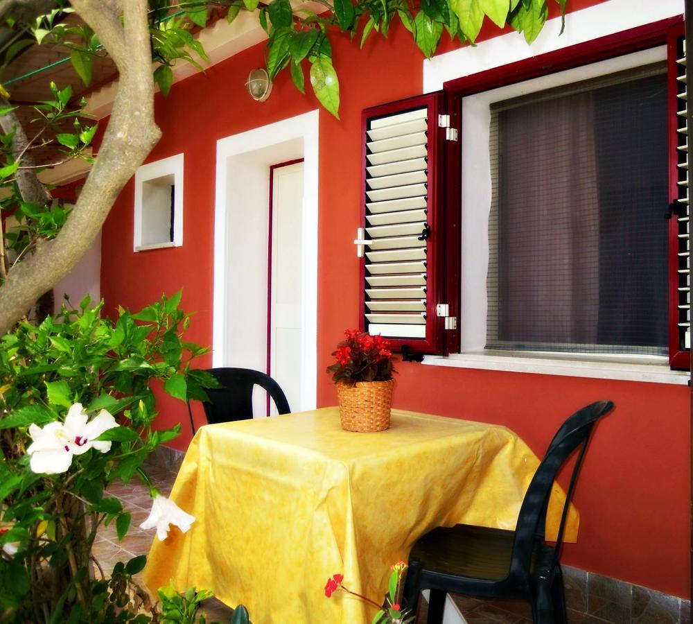 San Carlo - Terrazzo Sul Mare Con Ristorante E Pizzeria Bed and Breakfast Zambrone Exteriör bild